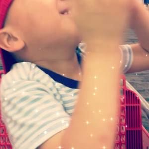 Meet your Posher, Rene